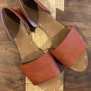 Madewell Thea Sandal, Brick Red “Snake” Leather